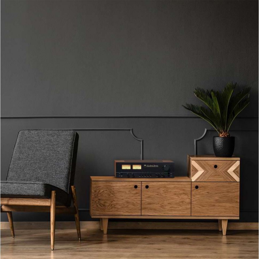 NAD C3050 LE hifi versterker | Electro World Offermans