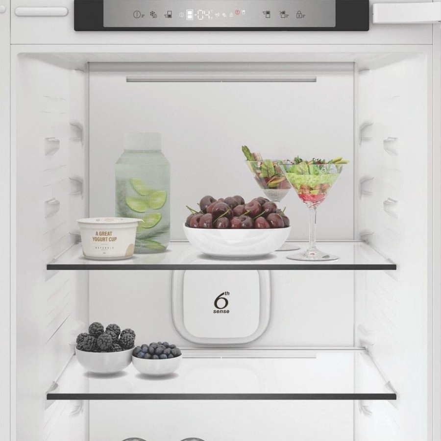 Whirlpool WHK2 5322 B4E inbouw koel-vriescombinatie