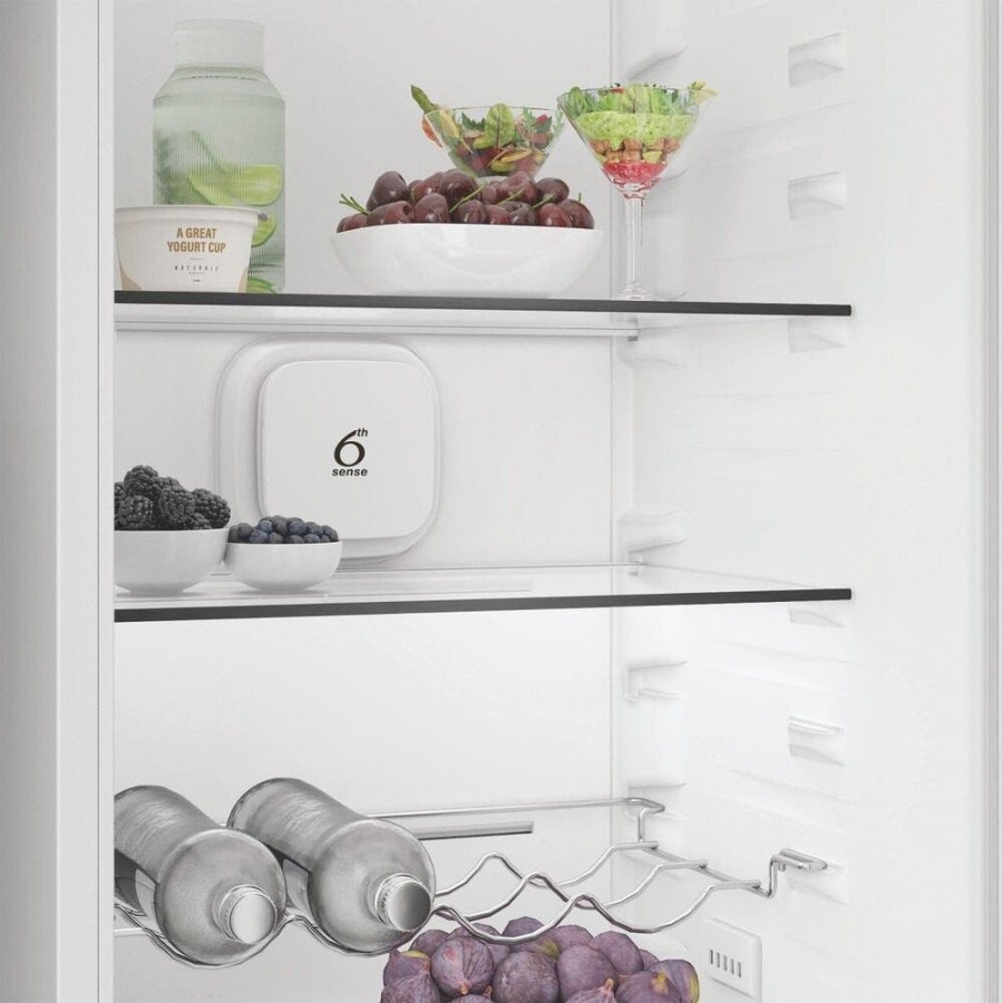 Whirlpool WHK2 5322 B4E inbouw koel-vriescombinatie