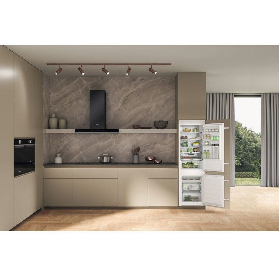 Whirlpool WHC18 T132 inbouw koel-vriescombinatie